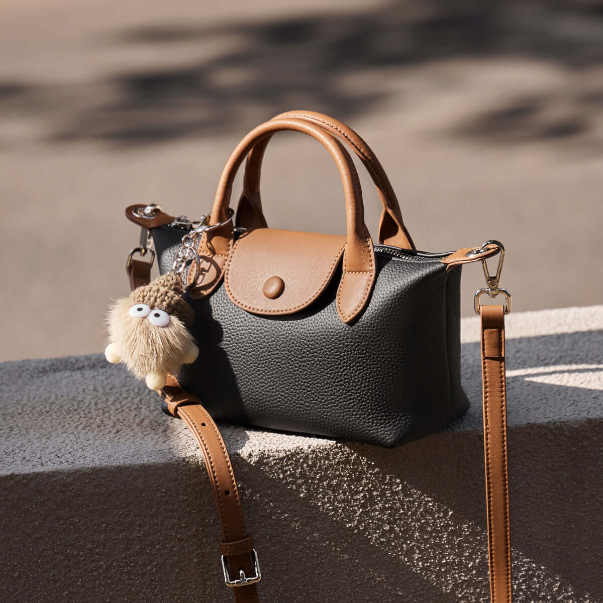Amelia Top Handle Leather Bag Nalandu