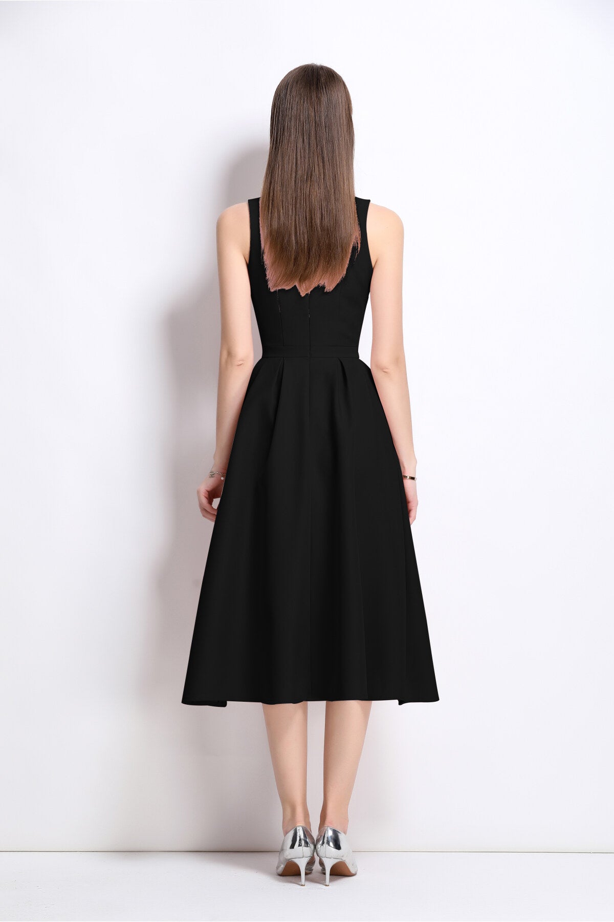 Classic Slim-Fit Midi Dress DZA