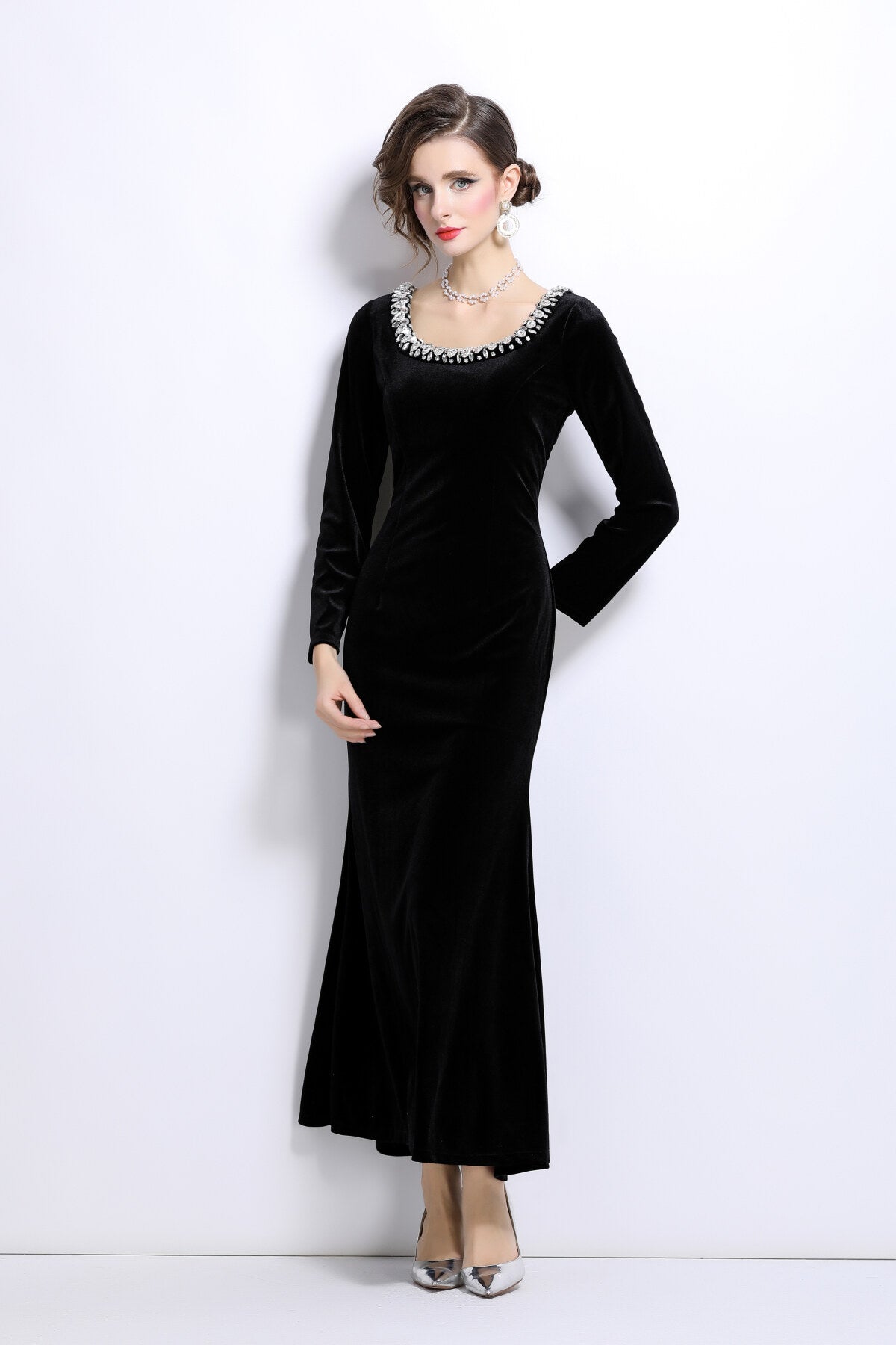 Black Velvet Vintage Fishtail Dress DZA