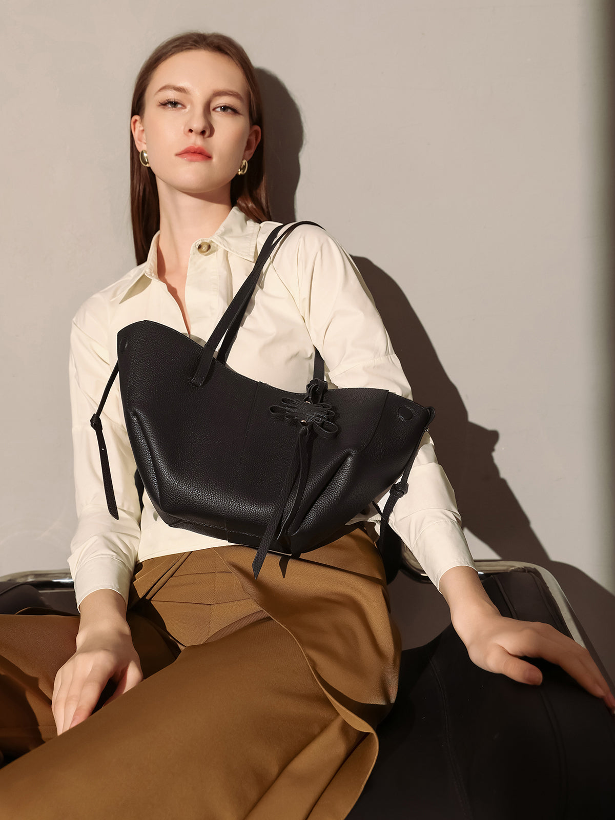 Esmeralda Trapezoid Tote Bag Cilela