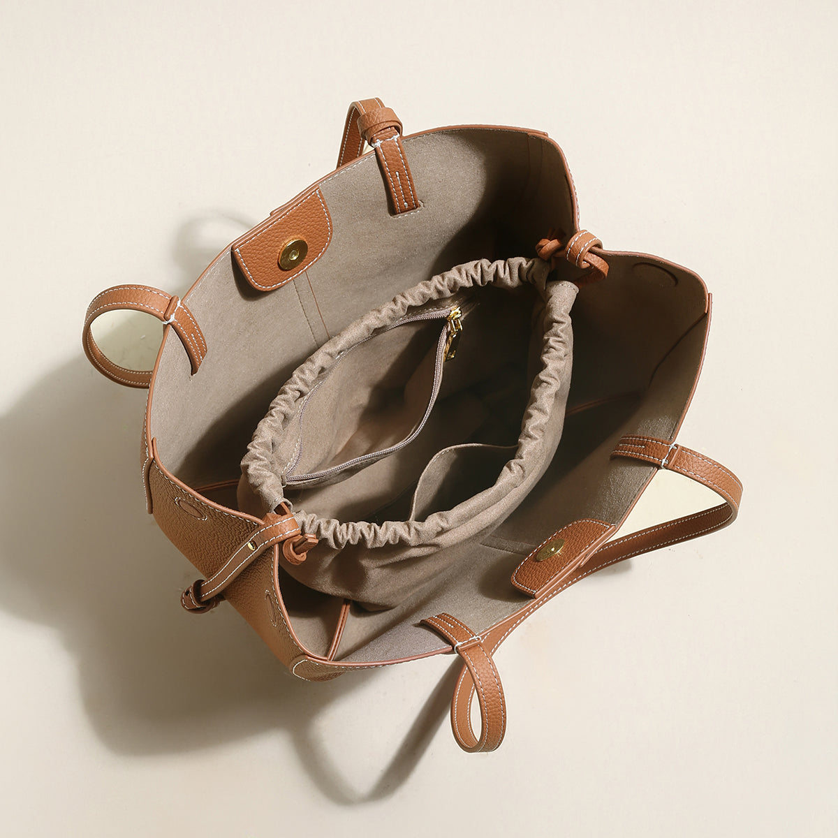 Esmeralda Trapezoid Tote Bag Cilela