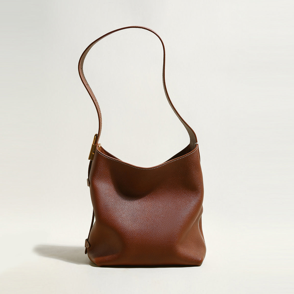 Essential Leather Bucket Bag Cilela
