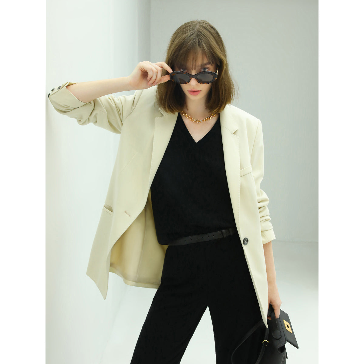 Cream Single-Breasted Blazer Cocobella