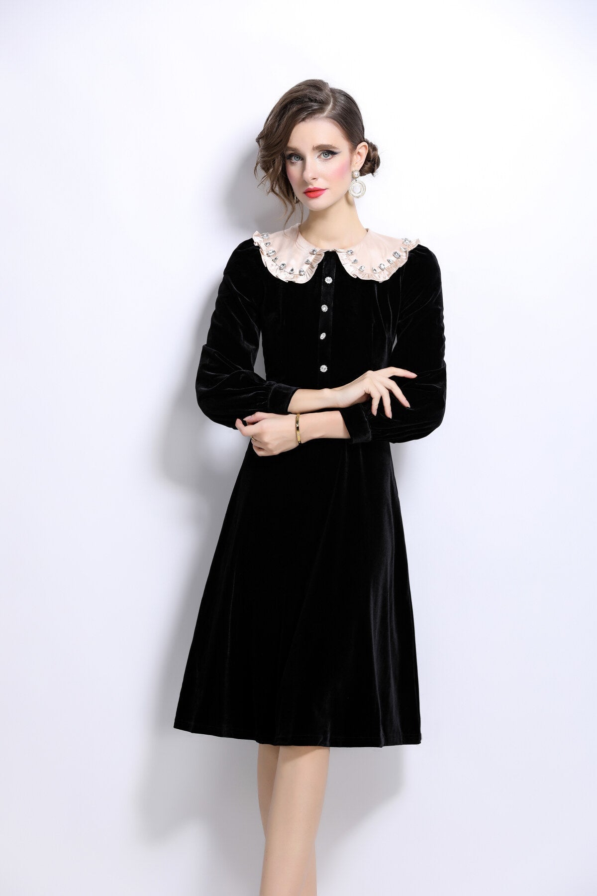 Black Velvet Knee-Length Dress DZA