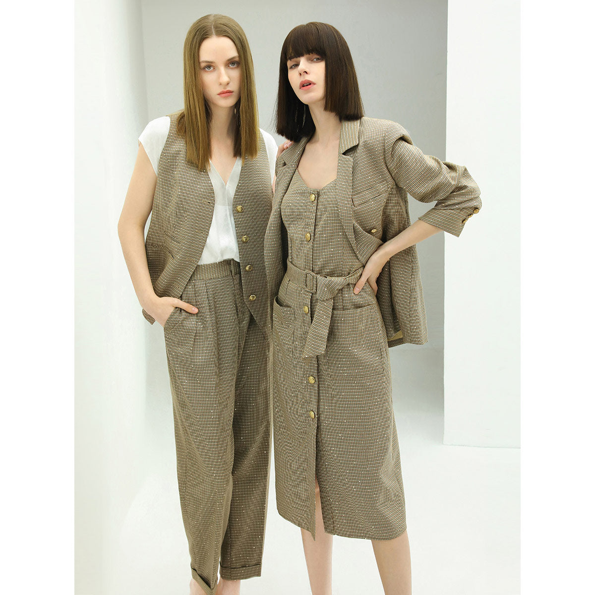 Beige Checkered Double-Breasted Blazer Cocobella