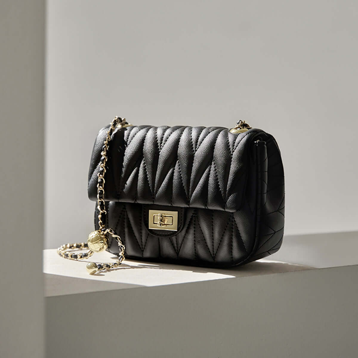 Penthouse Black Quilted Shoulder Bag Nalandu