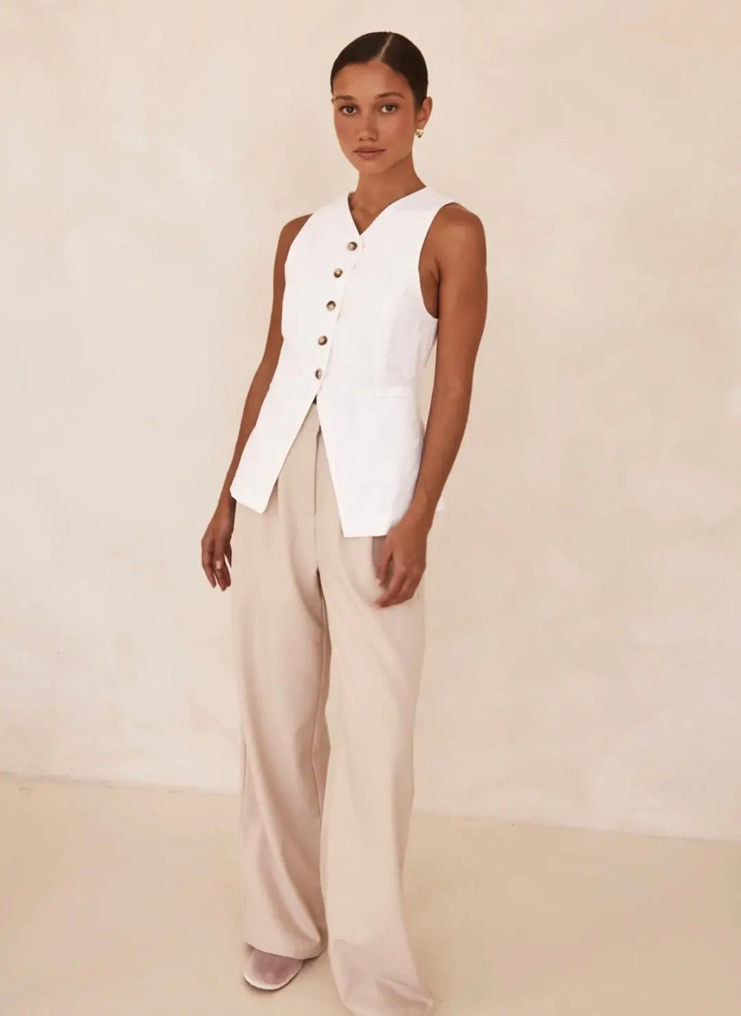 White Organic Linen V-Neck Vest Breathe by November 28