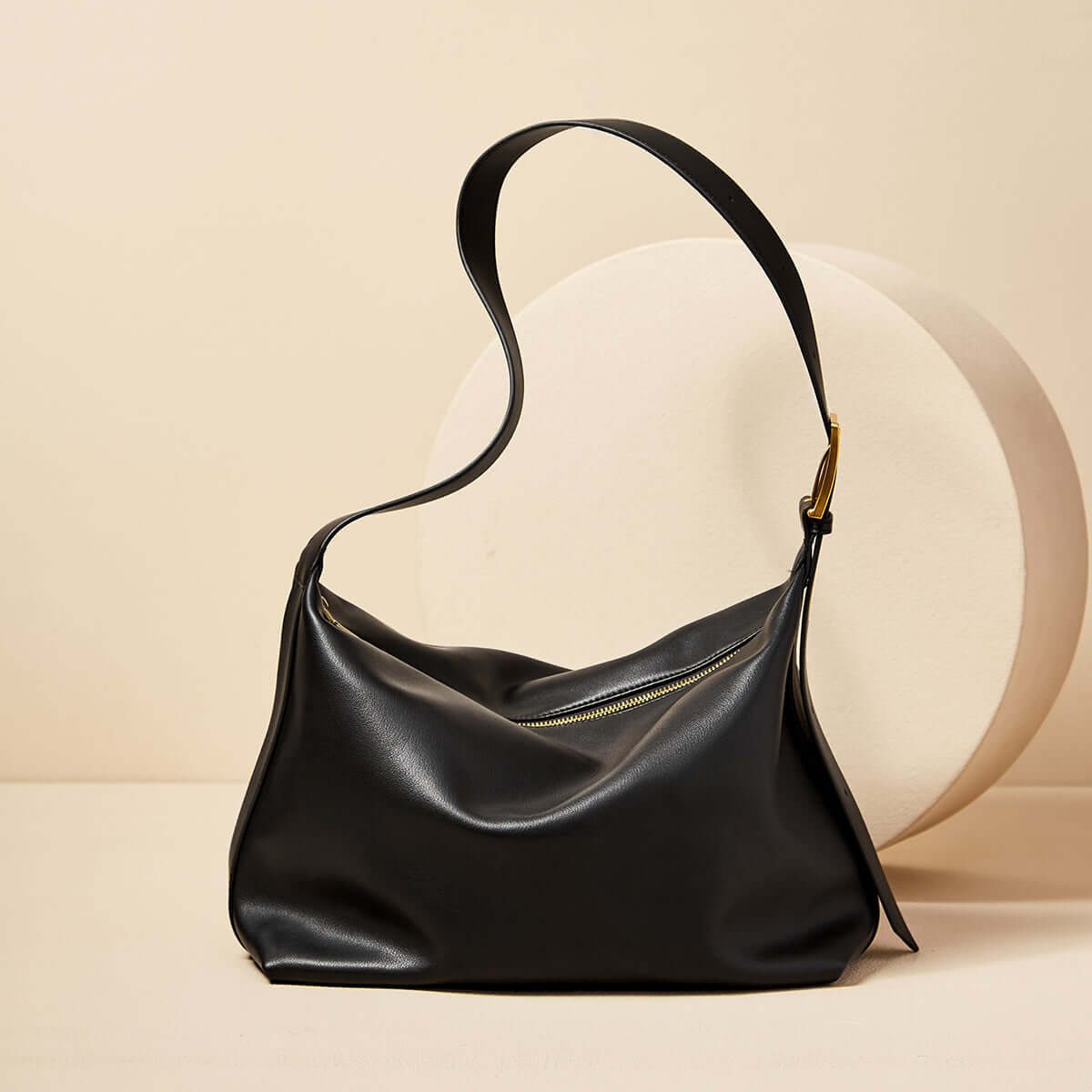 Sleek Retro Leather Tote Bag Nalandu