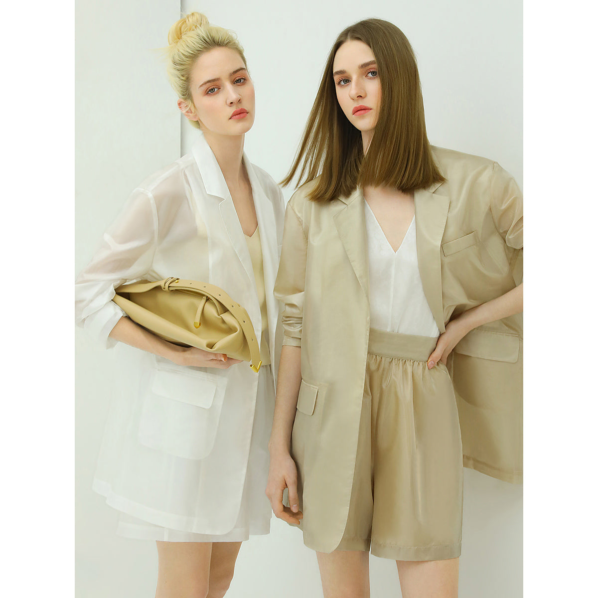 Beige Single-Breasted Long Blazer Cocobella