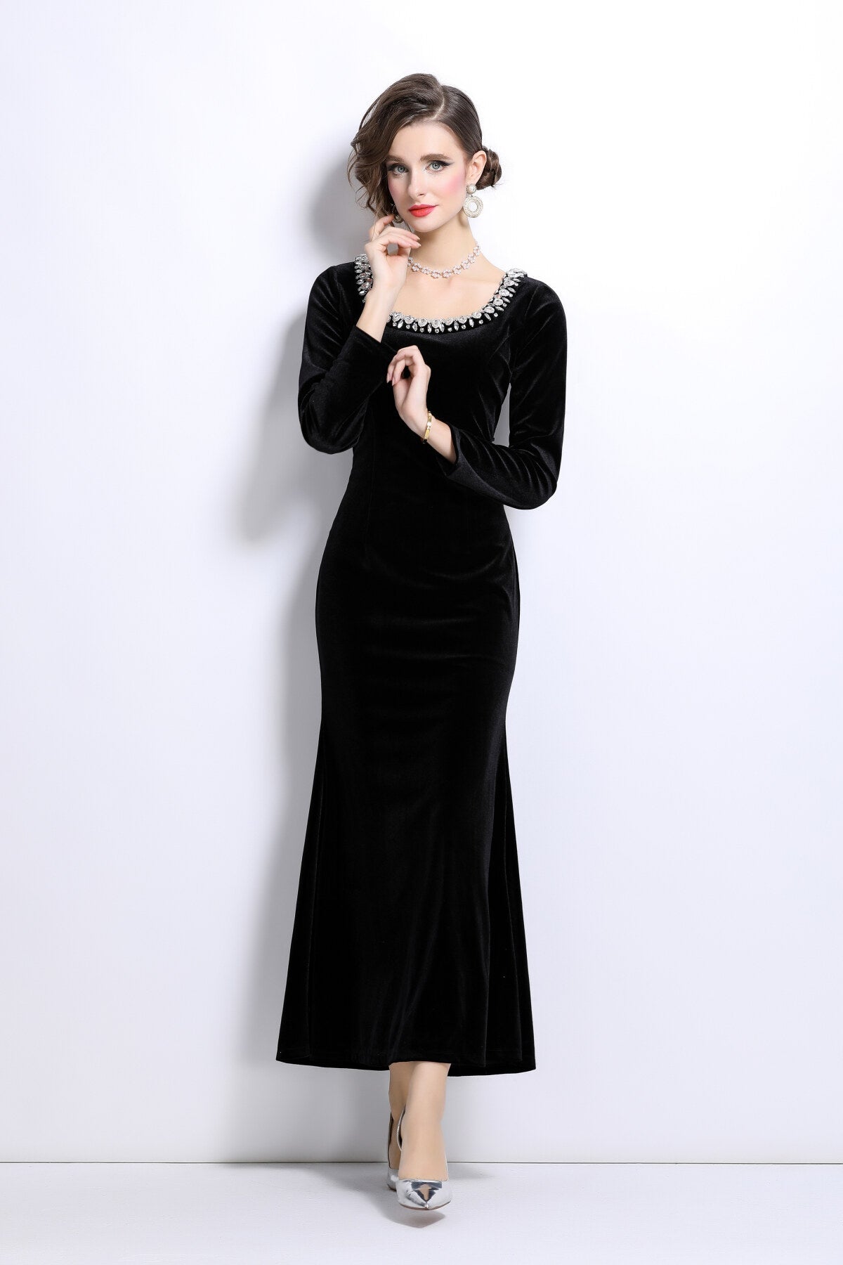 Black Velvet Vintage Fishtail Dress DZA
