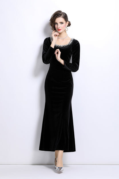 Black Velvet Vintage Fishtail Dress DZA
