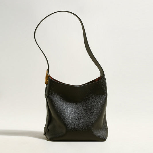 Essential Leather Bucket Bag Cilela