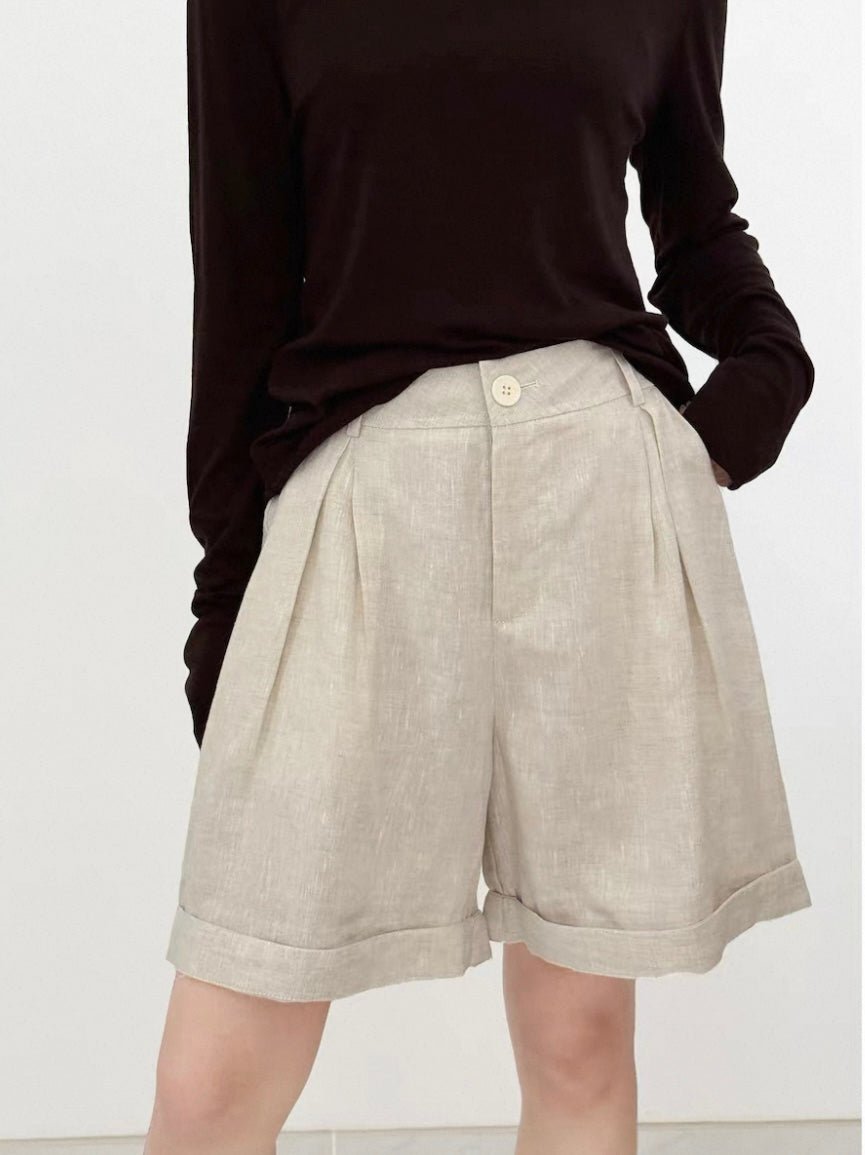 Plissierte kurze Leinen Shorts - Giovanni Battaglia