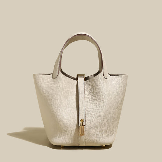 Bucket Tote Bag with Lock Cilela