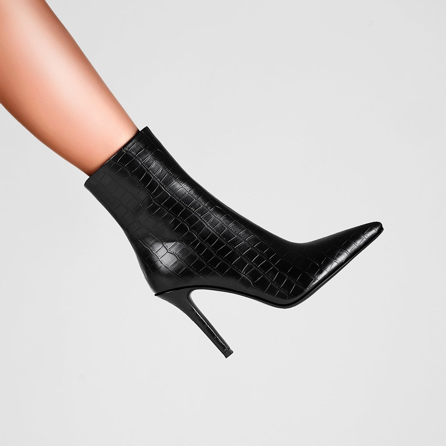 Black Leather Pointed Ankle Boots Jady Rose