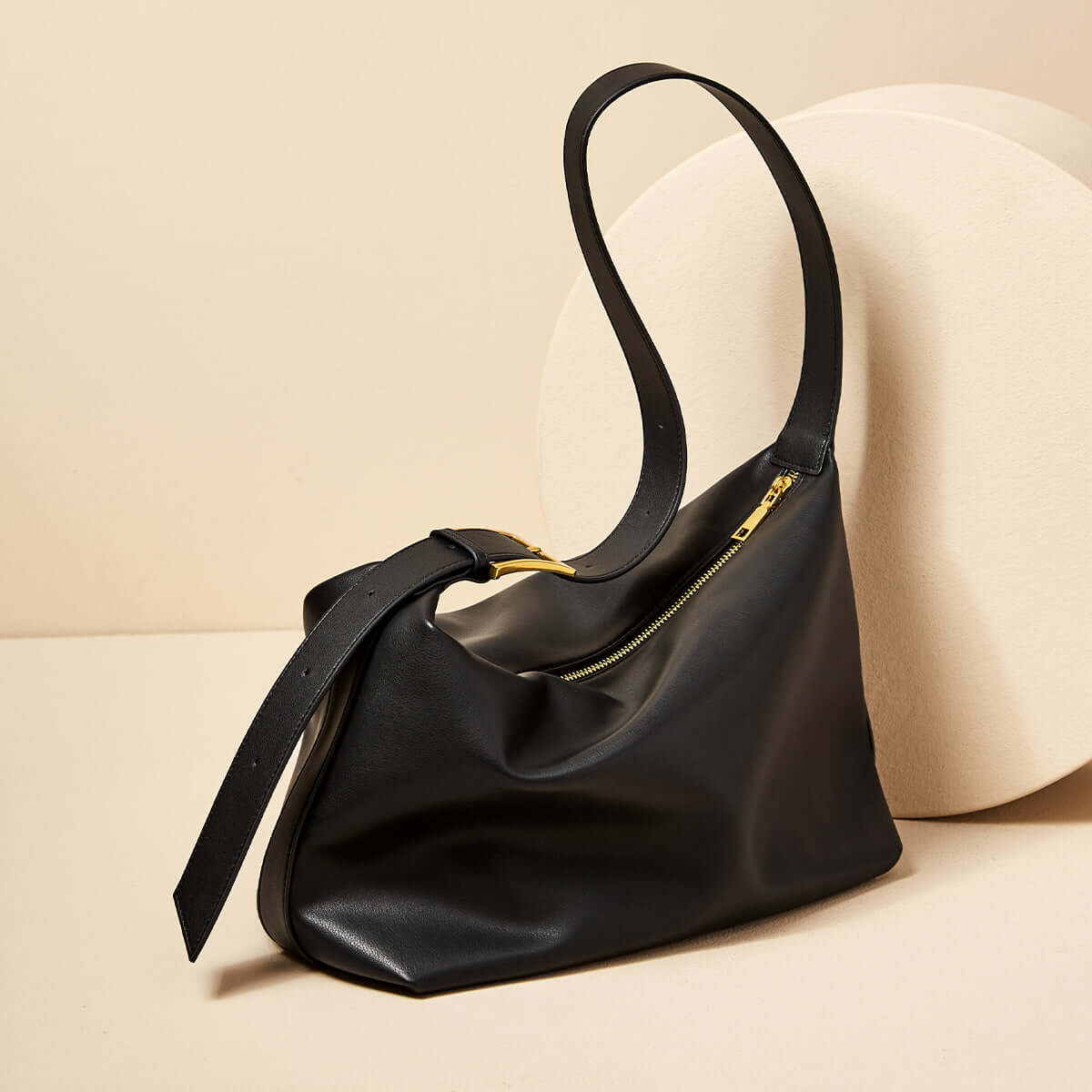 Sleek Retro Leather Tote Bag Nalandu