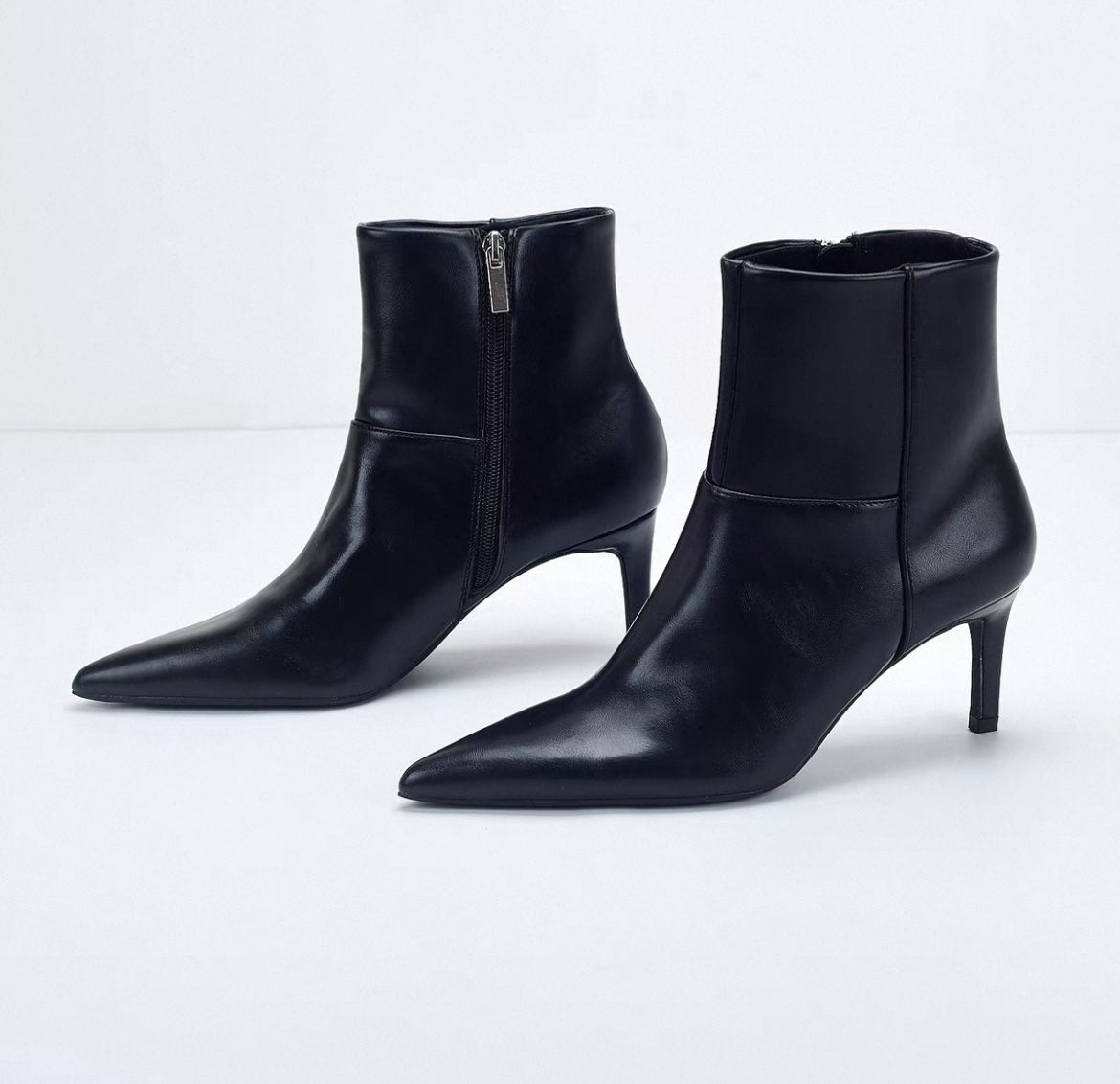 Spitzendesign - Stiefelette | mit Seitlichem Reißverschluss - Giovanni Battaglia