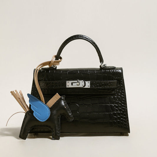 Swift Structured Leather Top Handle Bag Cilela